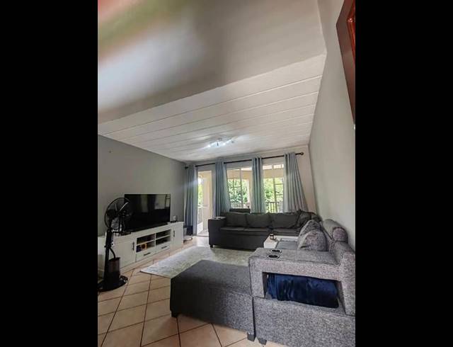 2 BEDROOM TOWNHOUSE FOR SALE IN PAULSHOF